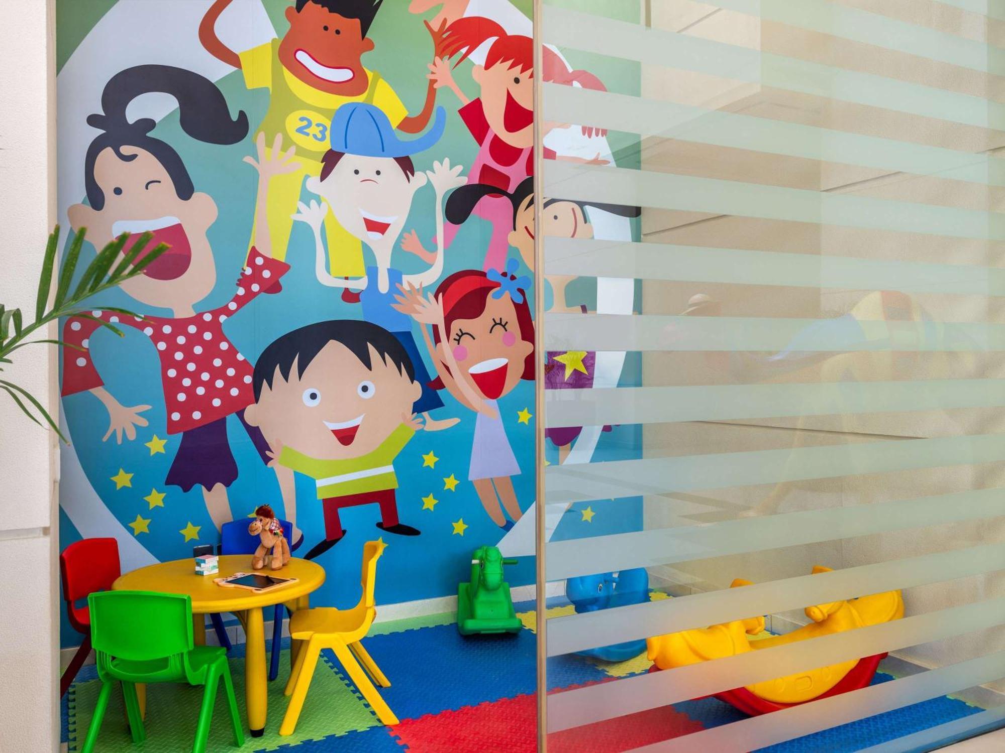 Hotel Ibis Styles Dragon Mart Dubaï