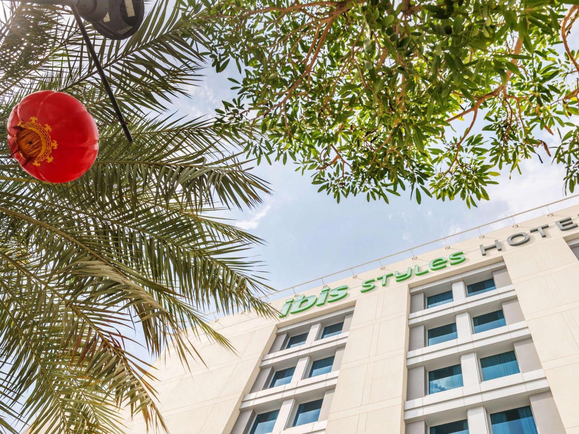 Hotel Ibis Styles Dragon Mart Dubai