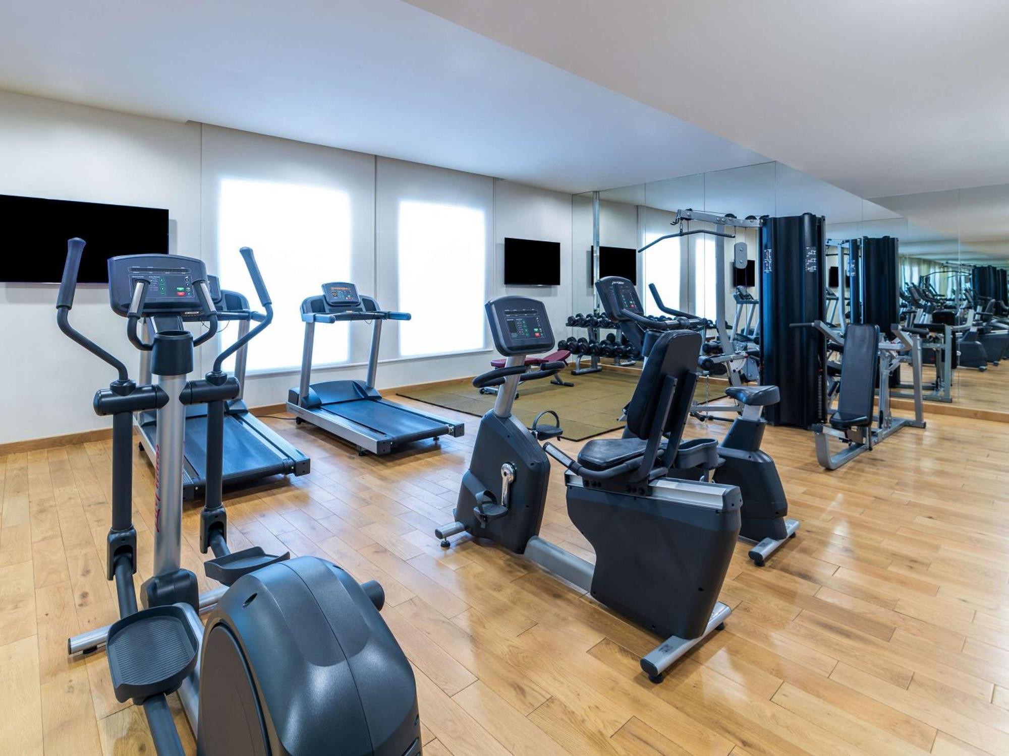 Ibis Styles Dragon Mart Hotel Dubaï